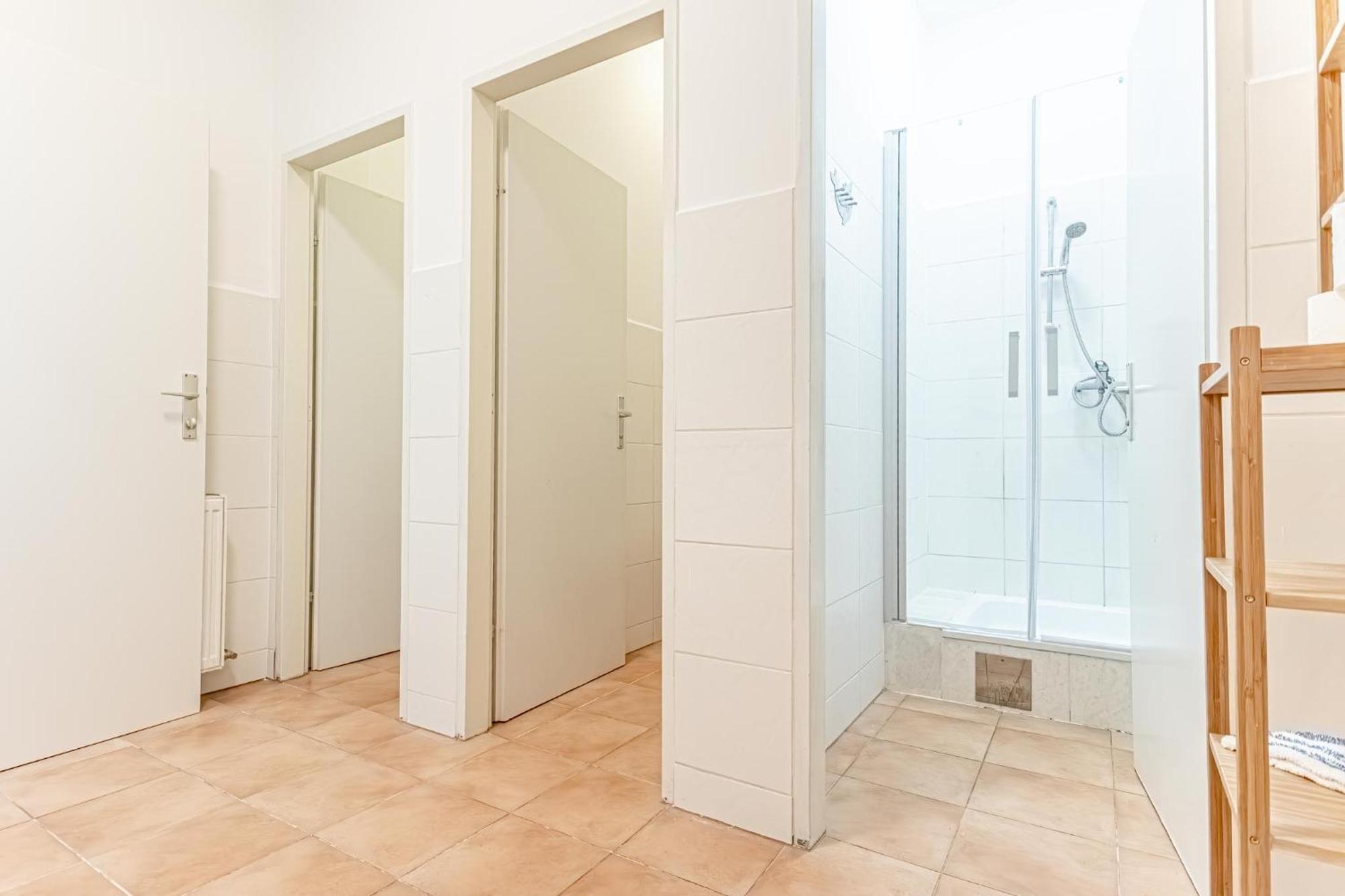 Loevly Shared 6Br With Garden Near Danube & Millenium City Vídeň Exteriér fotografie