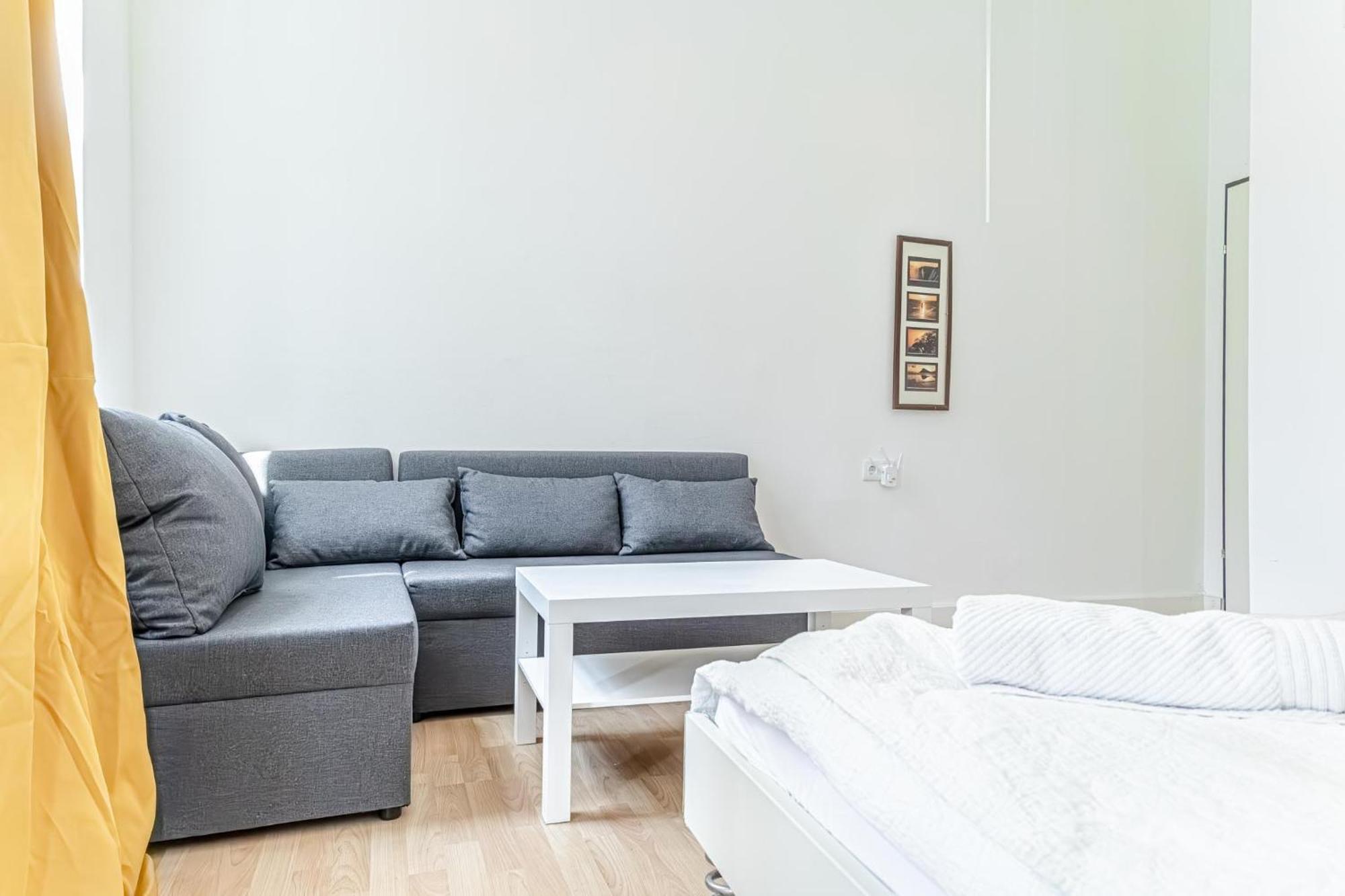 Loevly Shared 6Br With Garden Near Danube & Millenium City Vídeň Exteriér fotografie