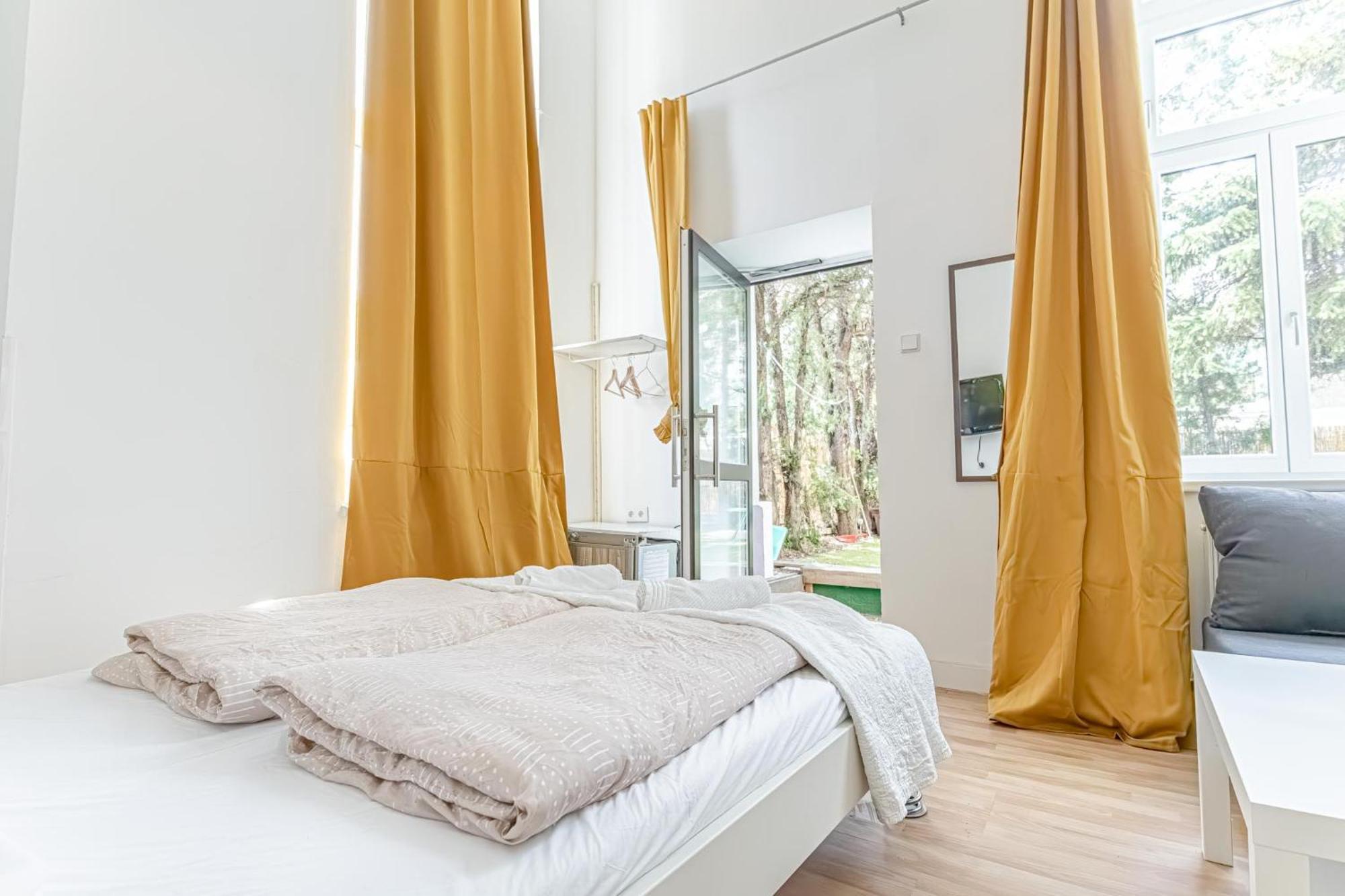 Loevly Shared 6Br With Garden Near Danube & Millenium City Vídeň Exteriér fotografie
